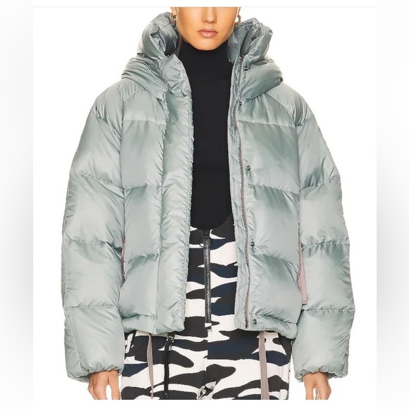 New-HOLDEN
Down Puffer Jacket - Picture 1 of 16